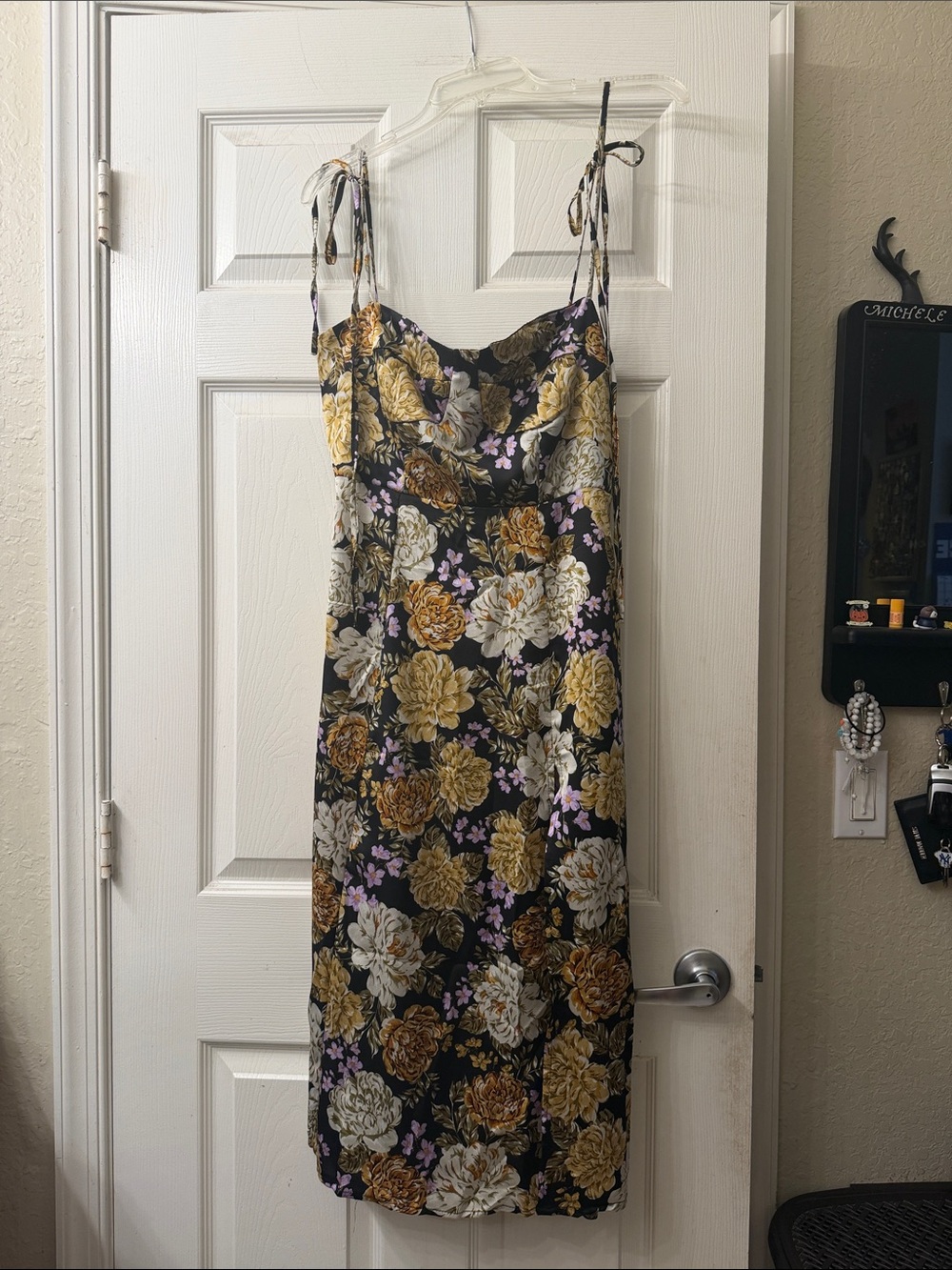 SHEIN Black Floral Midi Slip Dress with Gold and Cream Blooms